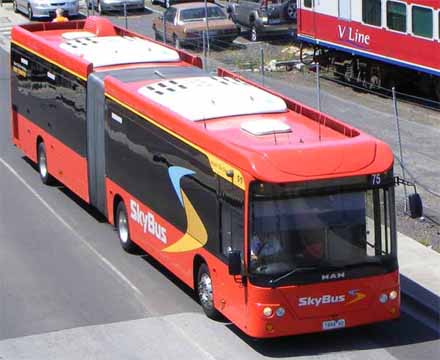 King Long 6180AU bodied MAN artic Skybus